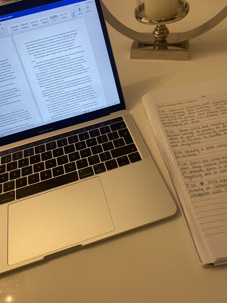 MissMcIntosh16's tweet photo. Today has been a good day 🙌🏼 placement confirmed, first draft of ESPV essay complete and an afternoon with my besties at our favourite place 🤍✅🌟🎄 https://t.co/yUMvZgdmmT