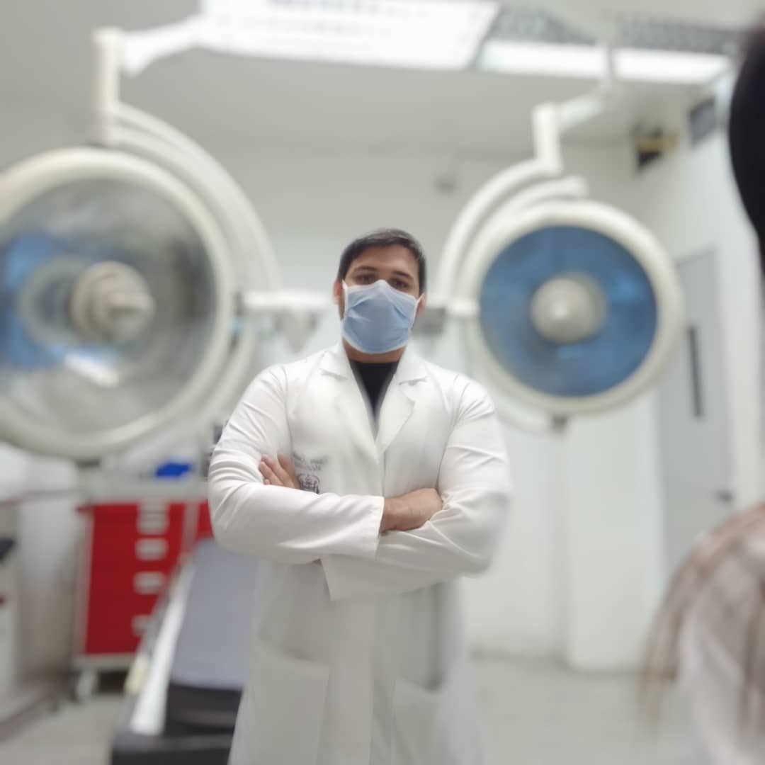gtabreu's tweet photo. Mamá muy orgullosa el amor de mi vida médico cirujano ULA. Dios siempre guie tus pasos hijo . Te amo. https://t.co/D1FZn1oPGA