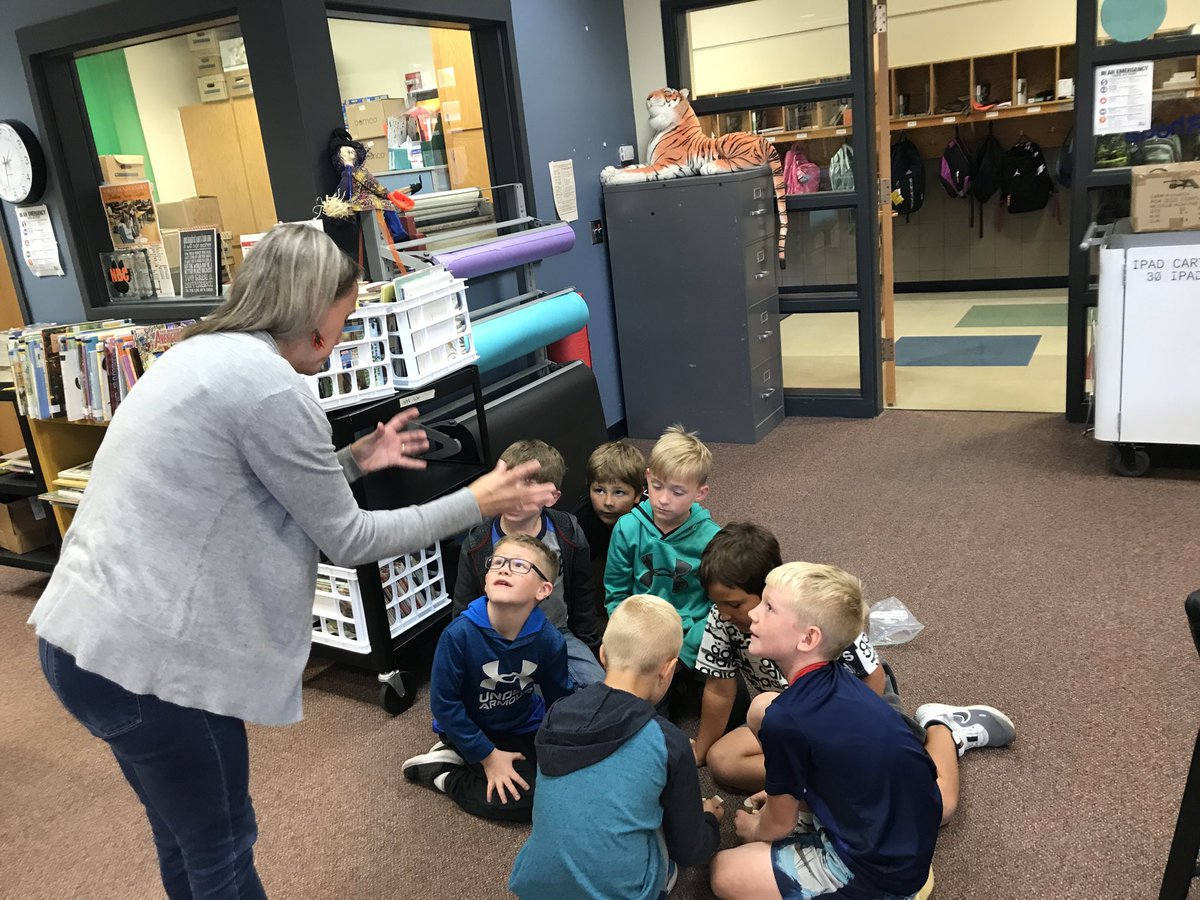 NBCTigersLib's tweet photo. A great day at North Bend Central Elementary with author Rebecca J Gomez. https://t.co/qEToxhi3J0