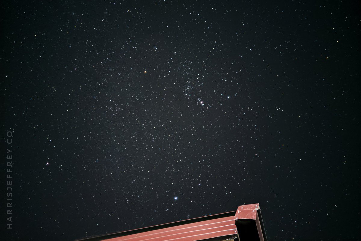 mchorror's tweet photo. The dark sky over Papar at 4am. Clarity is superb. Not a tiniest bit of cloud. Heaven. Shot by Poco X3 NFC.
#DarkSkyMalaysia #SabahDarkSkies #Astrophotography #LokalBah #MadeInPapar #NorthBorneo #StargazingInSabah #Xiaomi #Poco #X3NFC https://t.co/qVgtPh3kIS