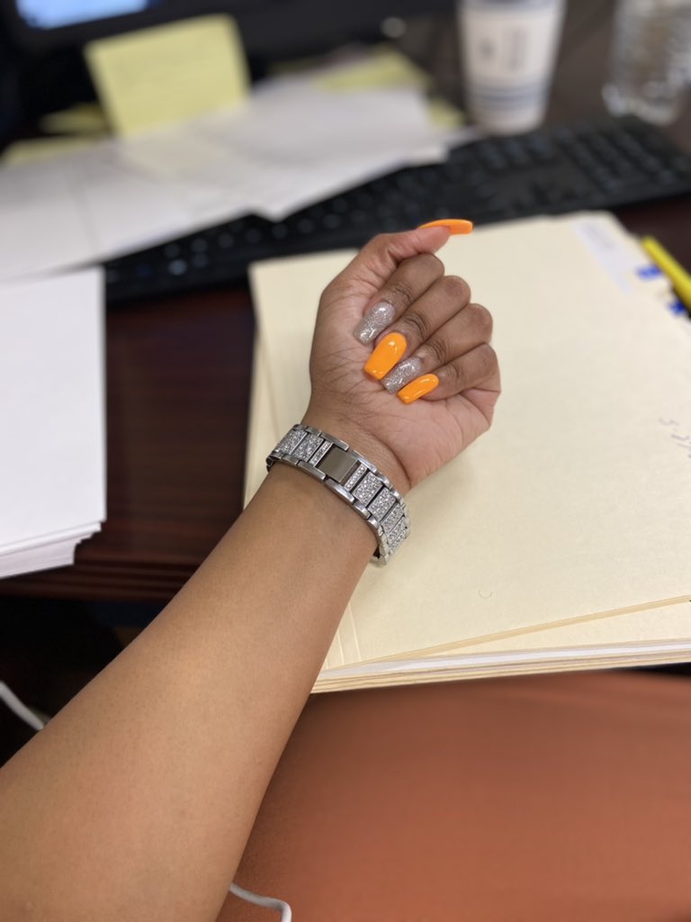 TipBland's tweet photo. I know it’s Fall, but this bright orange is giving me life 🧡💅🏽! https://t.co/561GUf6GuA