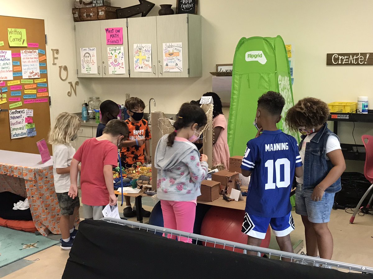 delatorretcs's tweet photo. Today at our 1st exhibition Ss loved exploring our giant diorama of the savanna and our Ghanaian village. This diorama was the backdrop for all of our green screen videos. #art #exhibition @PBLWorks @PBCSTEM @TSmith_edleader @charwigg06 our experts we’re so amazing!! https://t.co/K9y5qP1UMV