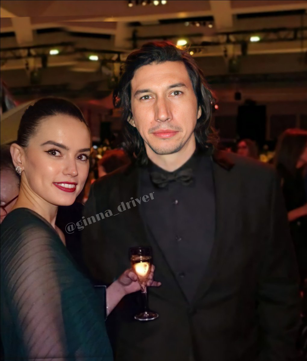 GeorginaDriver's tweet photo. Free rent 🤭🤭😏😏🥂🥂
#MyEdit #DaisyRidley #AdamDriver #ThrowbackThursday #ThrowbackEdits https://t.co/R4SRDAUdqh