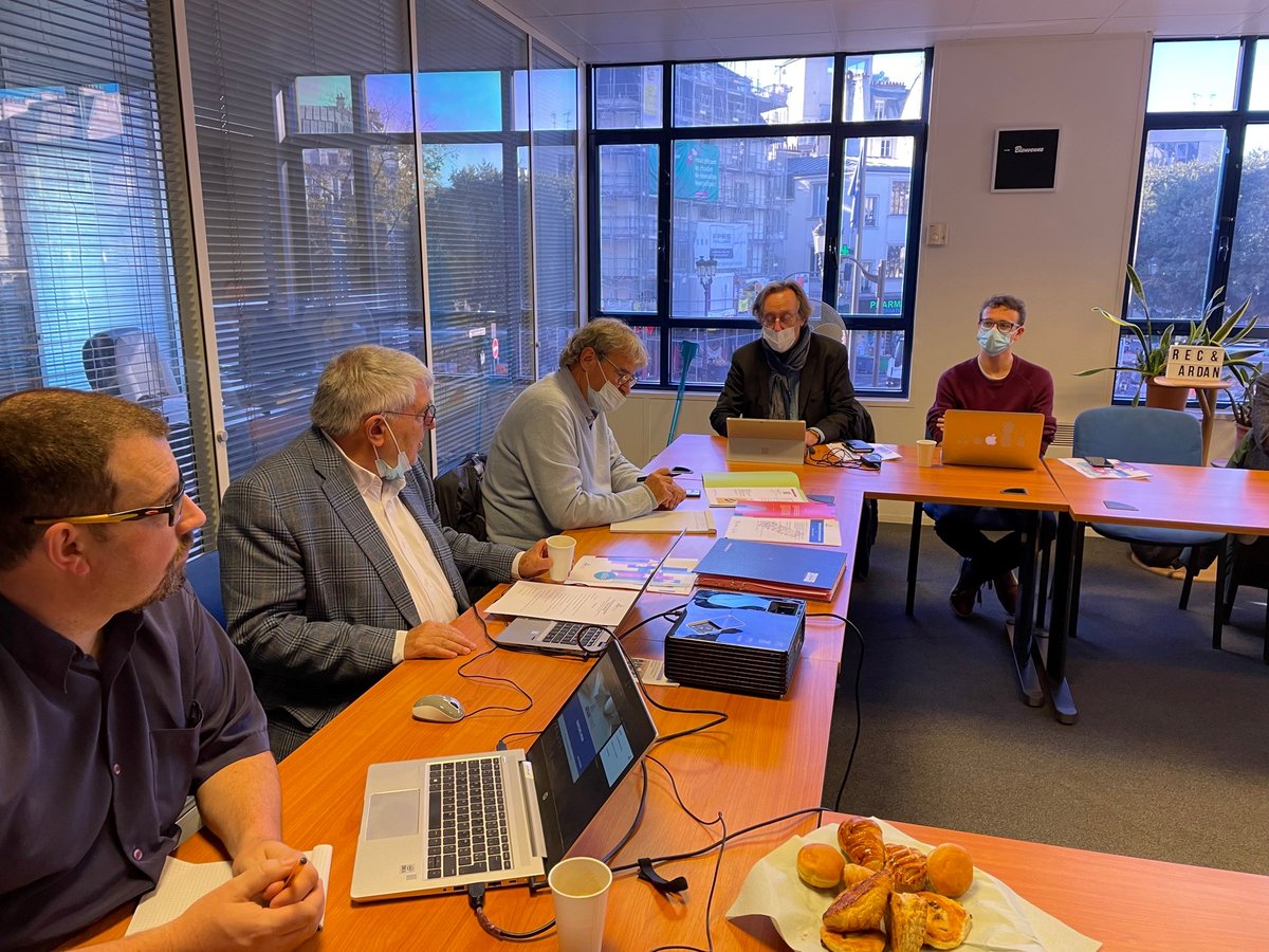 ArdanFrance's tweet photo. Journée de travail Territoires ARDAN avec nos Promoteurs ARDAN Principaux. Avec @rec_innovation pour Grand Paris Sud, @cnampaca pour Pays de Grasse, @cmarpdl pour Nantes Métropole et @lecnamge pour Saint-Dié-des-Vosges. Merci à tous pour cette journée riche en échanges ! https://t.co/BZF3W7YTe9