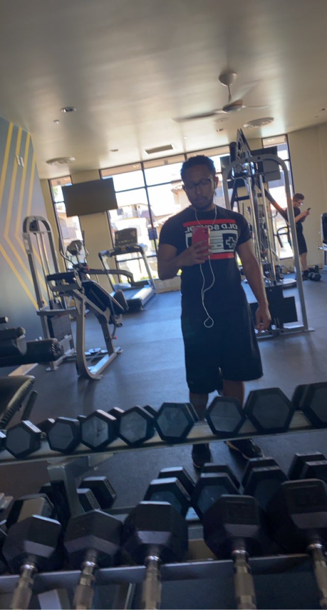 PandaBryant24's tweet photo. When the team folded but you stay grinding #blessings https://t.co/d1eYSEEX3W