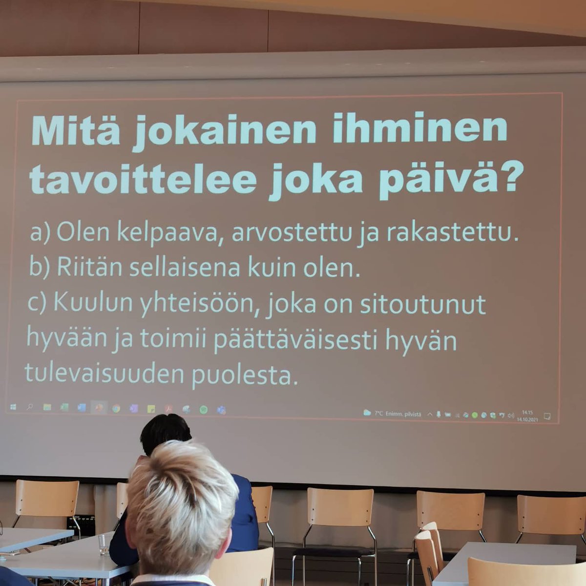 Merja Lehtonen (@lehtonen_merja) on Twitter photo "Jokaisessa ihmisessä on jotain pysäyttävän kaunista." - Arto O. Salonen.
Upea, pysäyttävä puheenvuoro. Mihin suuntaan haluamme tulevaisuuttamme viedä? Toimimme tänään, voimme vaikuttaa huomiseen. Hyvä tulevaisuus tehdään tänään! <a href="/OPPIVAverkosto/">OPPIVA-verkosto</a> #sivistysjohto #sivistys "Jokaisessa ihmisessä on jotain pysäyttävän kaunista." - Arto O. Salonen.
Upea, pysäyttävä puheenvuoro. Mihin suuntaan haluamme tulevaisuuttamme viedä? Toimimme tänään, voimme vaikuttaa huomiseen. Hyvä tulevaisuus tehdään tänään! <a href="/OPPIVAverkosto/">OPPIVA-verkosto</a> #sivistysjohto #sivistys