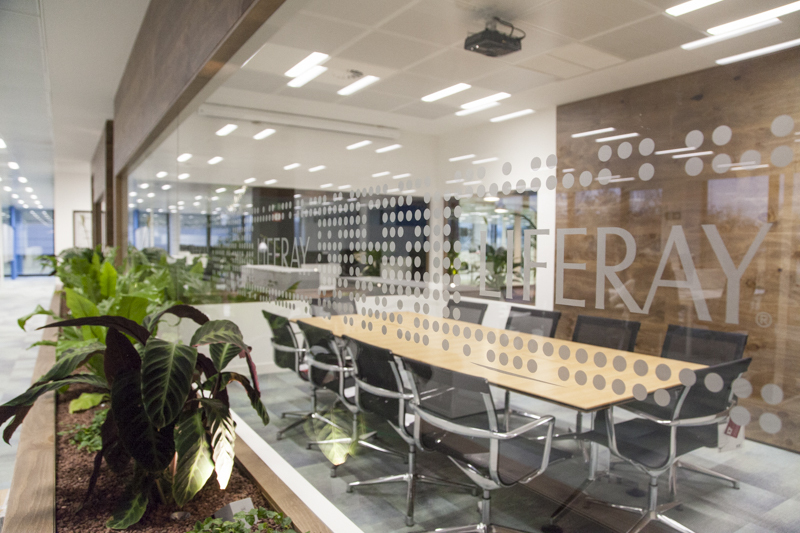 Liferay_es's tweet photo. Empezando en octubre, en las oficinas de Liferay España hemos adoptado un innovador modelo de trabajo,  en el que el #teletrabajo y la #flexibilidad horaria son las piedras angulares. Conoce más sobre este nuevo modelo aquí: https://t.co/1Y5iQx0F0K #LifeAtLiferay https://t.co/j7zk0tl9aK