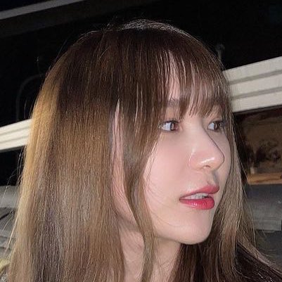 이채연 옆선 사랑하는 사람들의 모임✋🏻