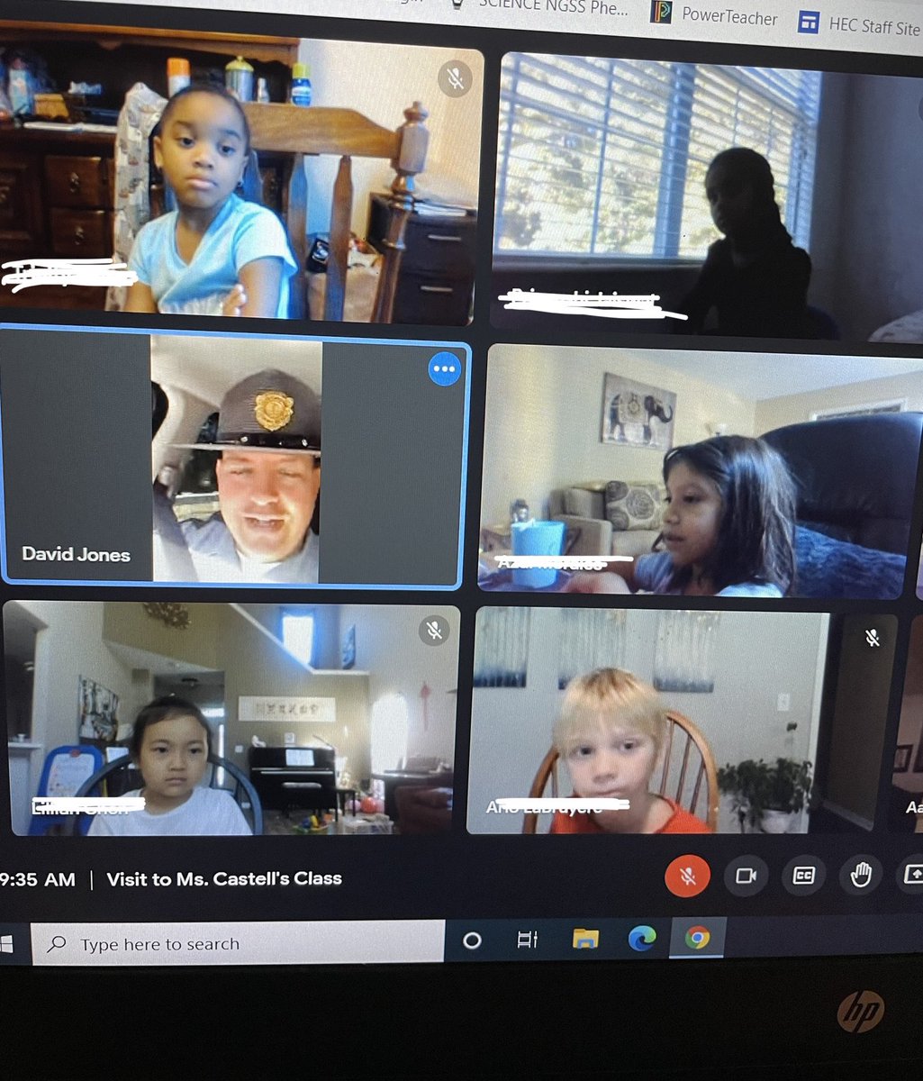 CastellsClass's tweet photo. Caught him mid-sentence, but a special THANK YOU to @SCHP_Troop1 with the SC Highway Patrol for joining us today to talk about seatbelt &amp; car safety! #pridein5 #SafetyFirst #guestspeaker @LexRich5Schools #FIVEin5 #FIVEinD5 https://t.co/fyzG4spbrV