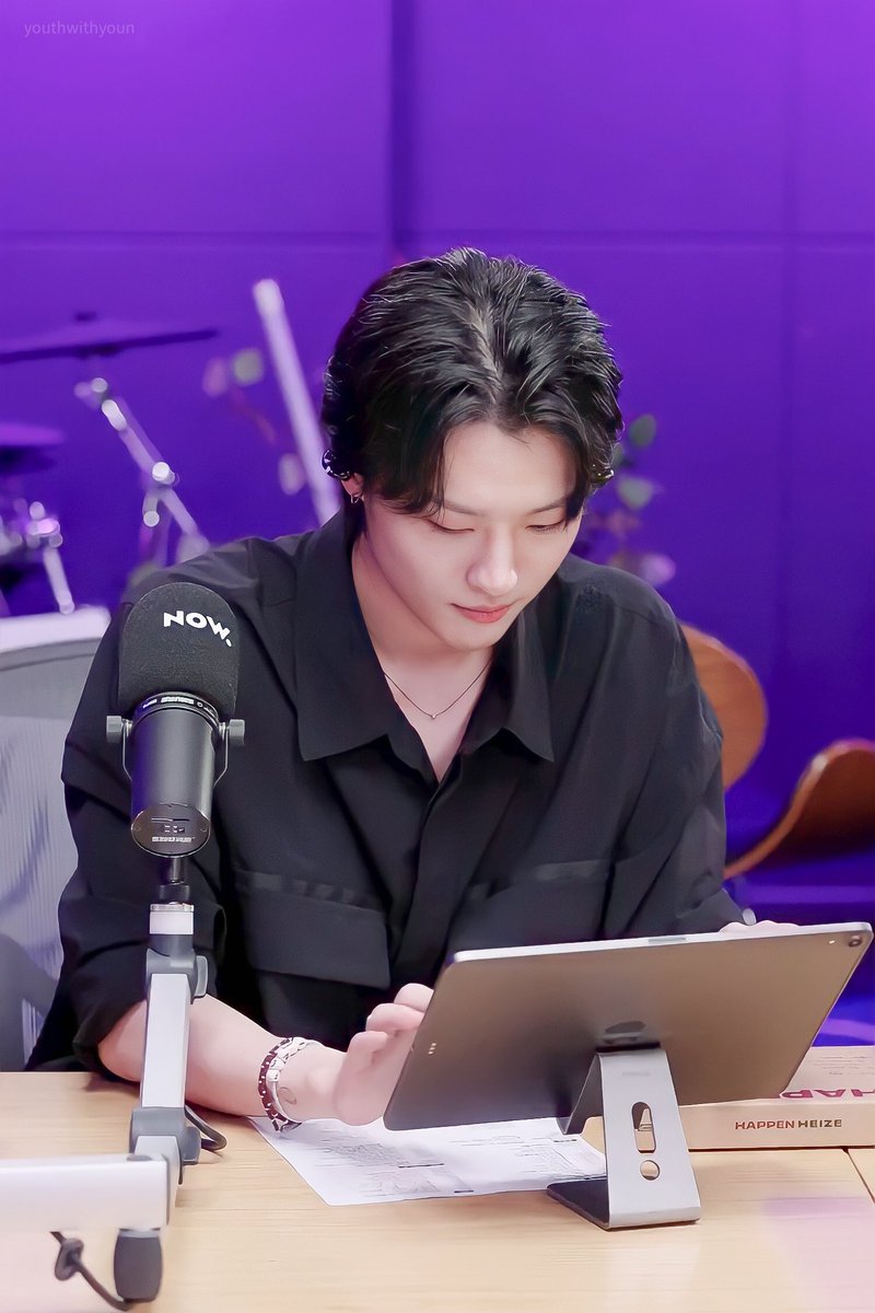 youth with youn 🧡 tweet media