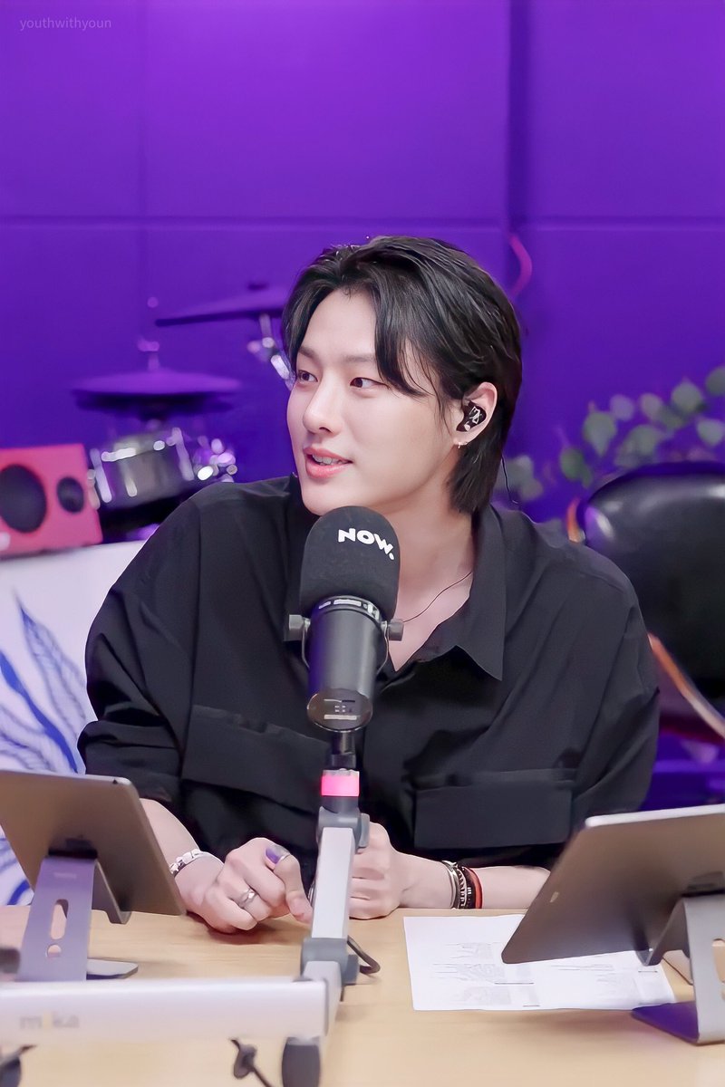 youth with youn 🧡 tweet media