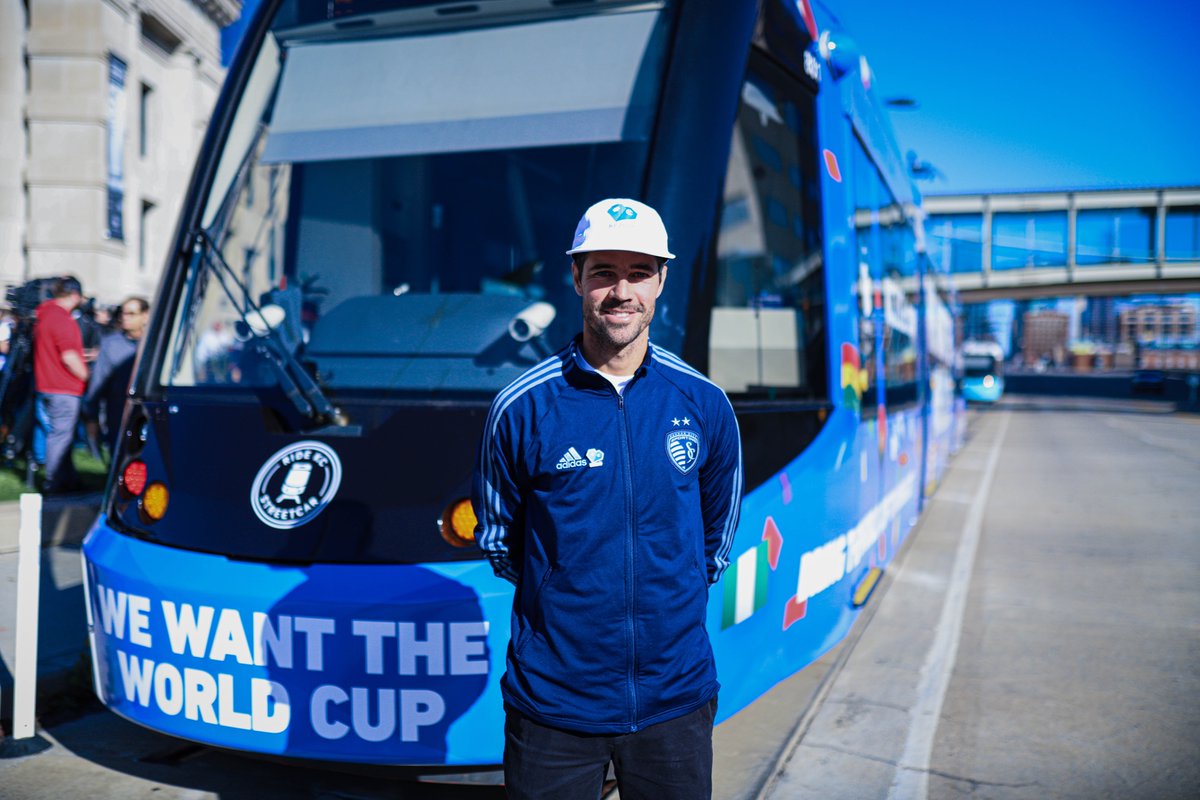 SportingKC's tweet image. Benny Feilhaber knows a thing or two about the World Cup 😉🇺🇸

The retired #SportingKC player and now U-17 coach is our #KC2026 World Cup ambassador!