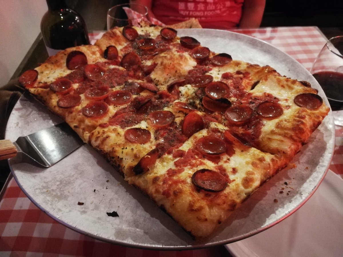 The Detroit style pizza at <a href="/rinaldoshfx/">Rinaldo's</a> is SO GOOD!