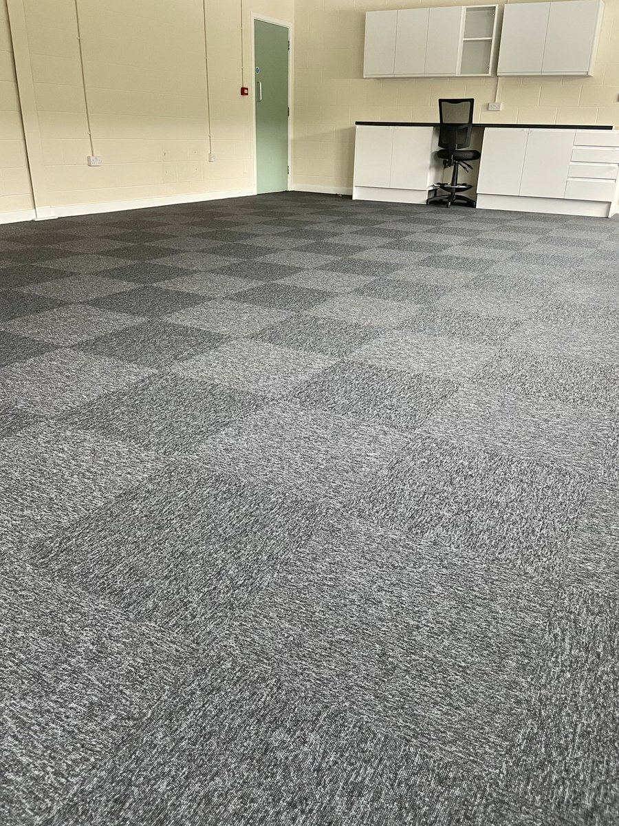 IqFlooring's tweet photo. Nice little office job, carpet tiles to offices &amp; communal area, vinyl to bathrooms. 
#checkerboard #Carpet #Tiles #Vinyl #yellowbucket #F41 #F46 @CroftsLee @FBallUK  #CardiffCarpetFitters #GreenshireSolutionsLtd
#CardiffsNo1FlooringContractor. https://t.co/B0lsp7gJro