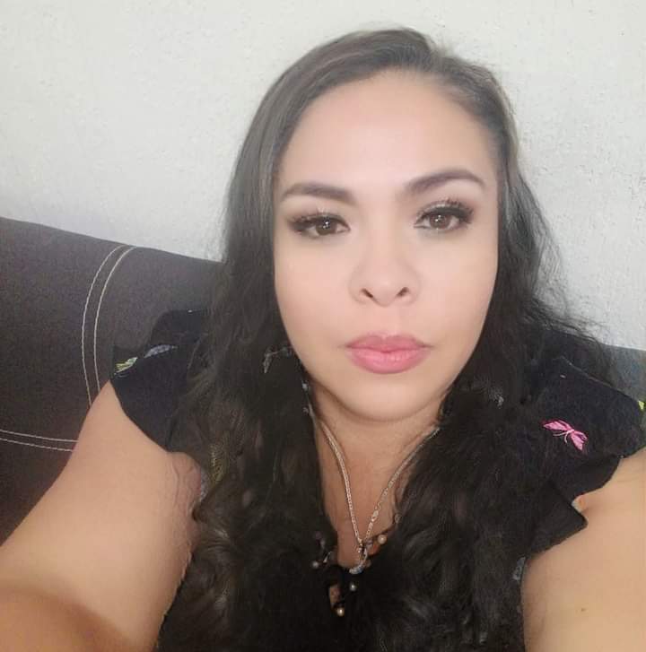 acerogabys's tweet photo. Hola, soy Gabriela acero López, vivo en Tlajomulco de Zuñiga, fraccionamiento las trojes candil 3 #37f me siento culpable por engaña a mí pareja, mi apartamento está muy bonito, gracias a él, nuestra relación duró, casi 4años, asta que descubrió, que lo engañaba https://t.co/z4b5JLD3Er