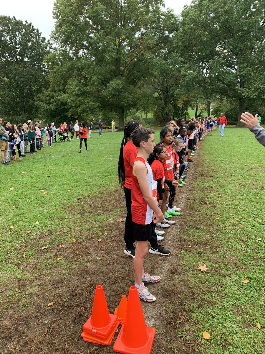 Sunday is for the kids...The last day of the Lester Wright Jr. Youth XC Series is this weekend. @TheShoreAC will host age-based races of 800, 2K, 3K, 4K and 5K starting at 9:00 AM on 10/17 - followed by a picnic and awards ceremony - all at the one and only Holmdel Park. #xc