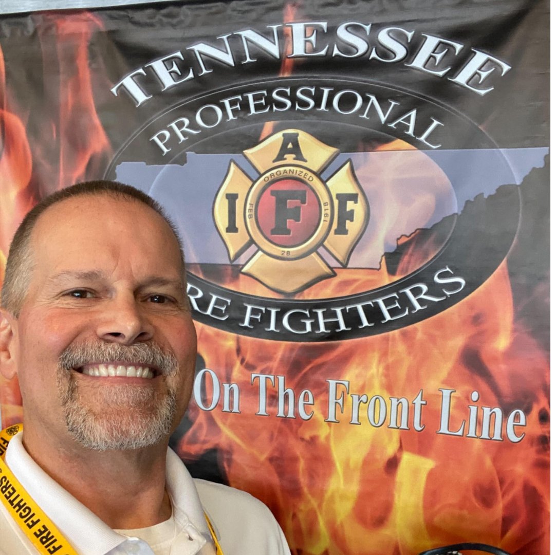 readyrebound's tweet photo. Rebound is proud to be at the Tennessee Professional Firefighters Association gathering this week. Thanks to Client Relations Executive Marcus Laurinaitis for being our "boots on the ground" for Rebound.
#Rebound #InjuryRecovery #PublicSafetyWorkers #NavigatingHealthcare https://t.co/tbT1ZPZbXG