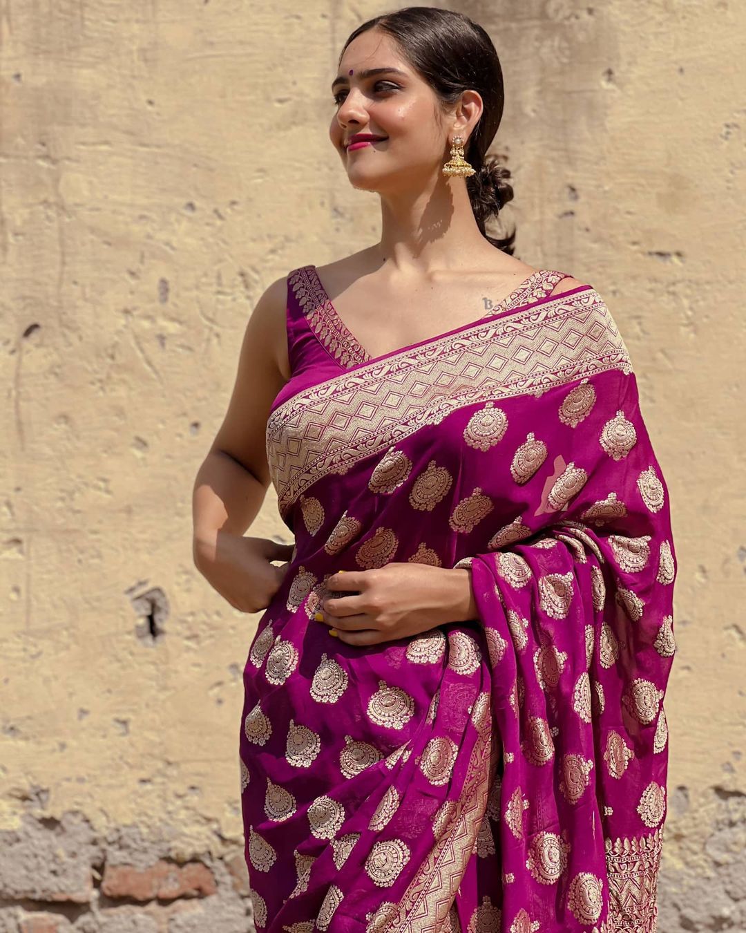 FBrNA-2VUAAxeH8?format=jpg&name=large