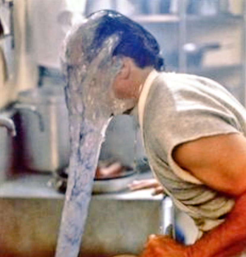 Jeanna350's tweet photo. The Blob 1988
Horror/Sci-Fi https://t.co/dlIHIZe9Pv