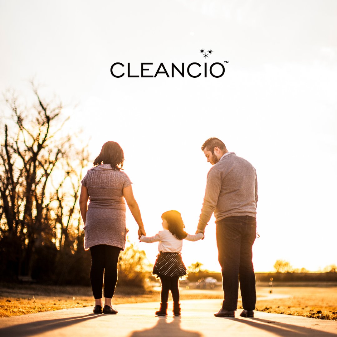 Cleancio's tweet photo. Don’t forget to disinfect! With family gathering for #Thanksgiving soon, make sure you regularly disinfect high-touch surface areas such as doorknobs, tables, and sinks. This can reduce the chance of germs and illnesses spreading. 🦠 https://t.co/zWZfspQllA