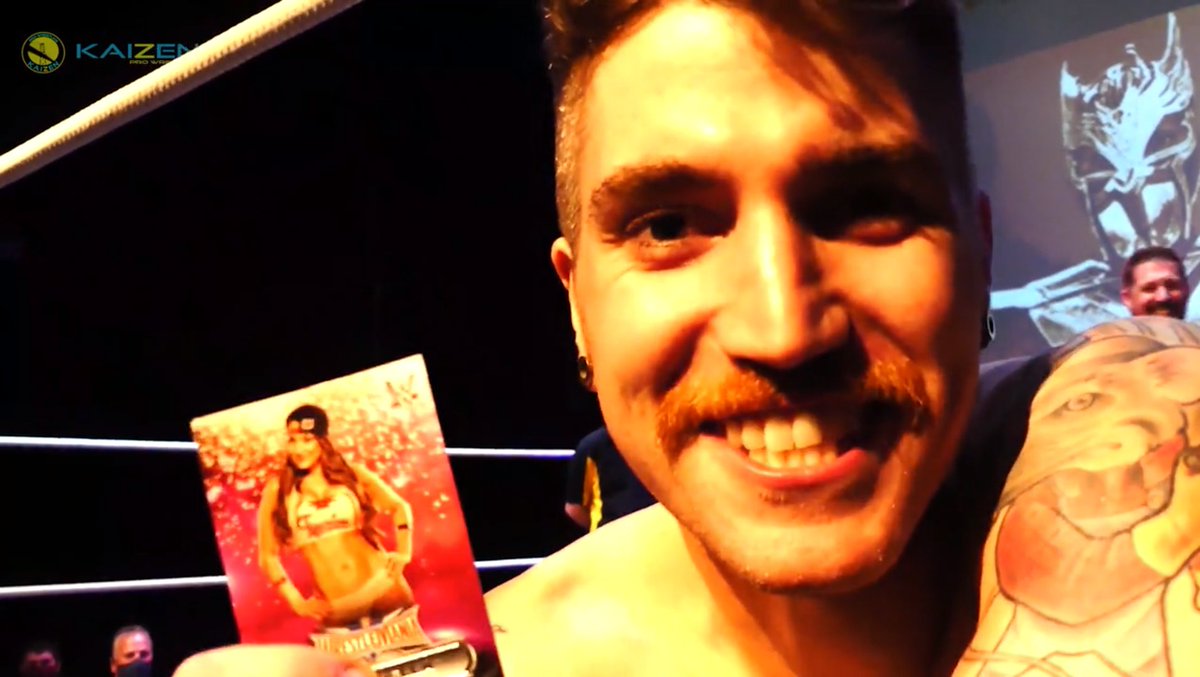 RT @YasshiVersace: I've never seen @ChipChambers91 happier than the time he showed off his Nikki Bella trading card https://t.co/7X8DtuXKz3