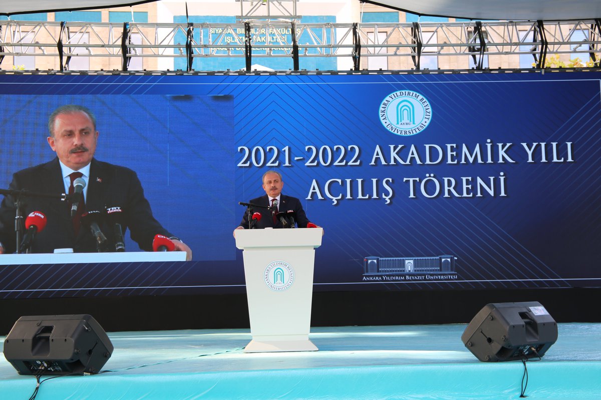 ybuankara's tweet photo. Ankara Yıldırım Beyazıt Üniversitesi 2021-2022 Akademik Yılı Açılışı, Rektörümüz Prof. Dr. İbrahim Aydınlı'nın hitapları ve TBMM Başkanı Sayın Prof. Dr. Mustafa Şentop'un "İlk Ders" konuşmasıyla gerçekleştirildi.

@profdriaydinli @MustafaSentop @ybunikonsey @ybuozelkalem https://t.co/Q2BPDXSoZp