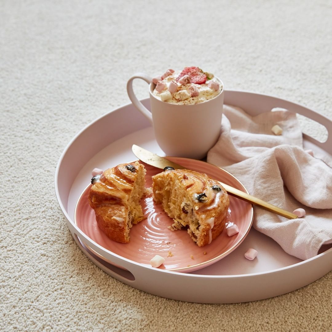 No need to worry about leaving crumbs behind with our Primo Grande carpet that comes with an amazing ten-year stain and wear warranty. So you can have your cake and eat it too!🍰 

Visit us in-store to discover more and find the carpet for you.
📸: <a href="/cormarcarpets/">Cormar Carpets</a> on Instagram