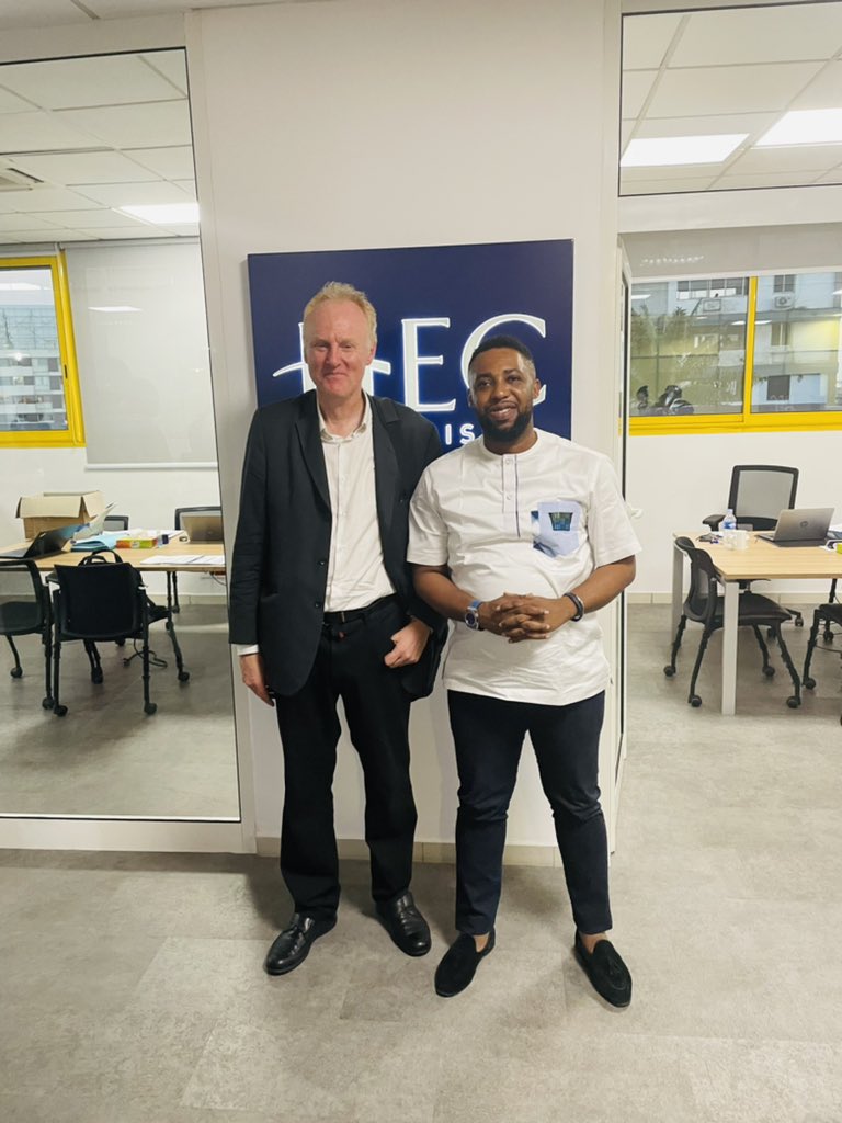 Innoving tweet media