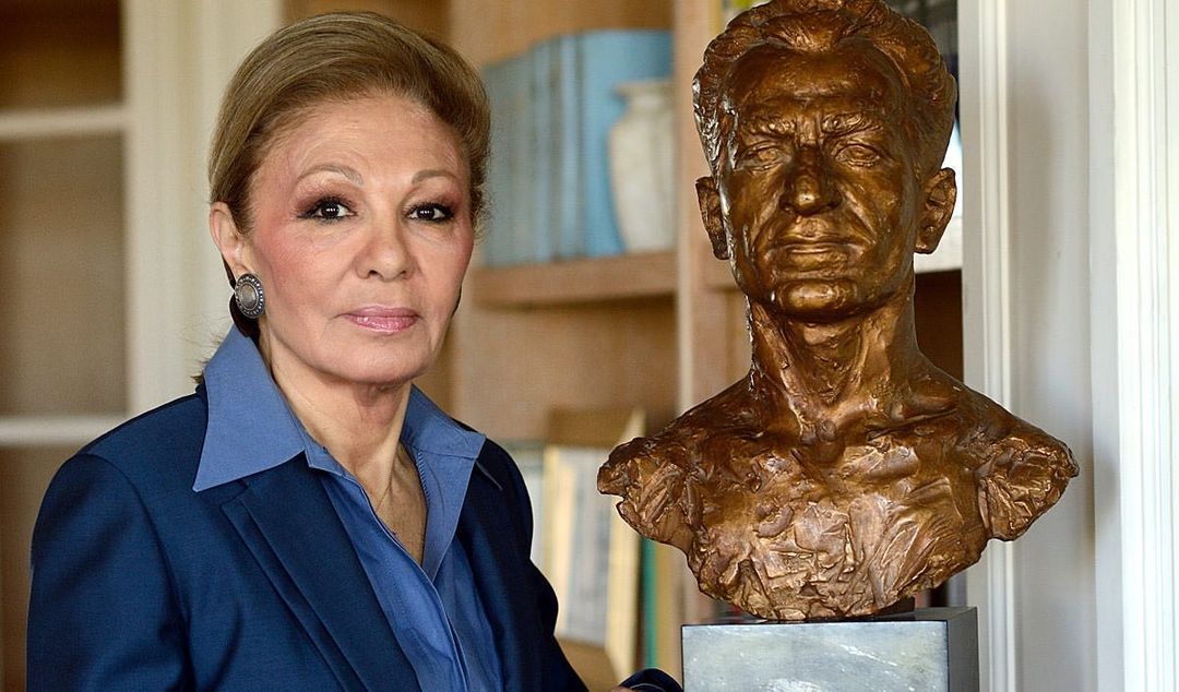 مادر عزیزم، سالروز تولدت مبارک!

<a href="/ShahbanouFarah/">FARAH PAHLAVI - فرح پهلوی</a>