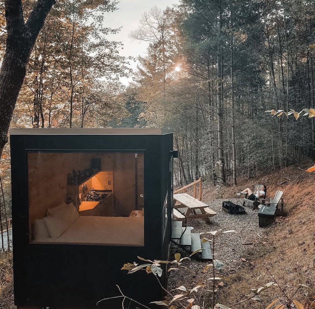 brycent's tweet photo. Imagine playing @AxieInfinity here with someone you love! 😍 https://t.co/Kligl3Wwbu