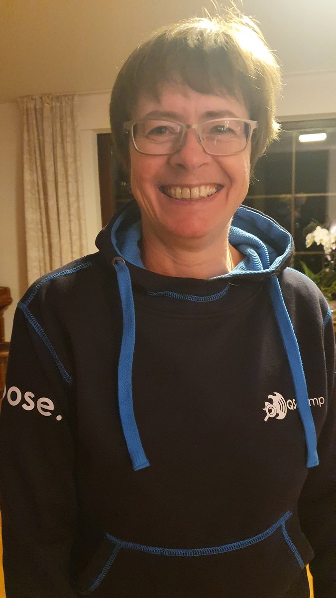 And here is my 5th anniversary #qscamp Hoodie! 🎉 Seems like they have in build chips, as we have delivery problems for the last three 🤔😀. I'll keep you informed...