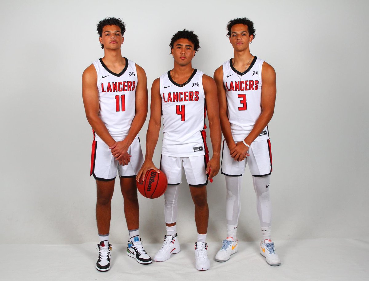 Eddie_Gill_4's tweet photo. kick game foolish🥶 @jakobgibbs3 @cade_gibbs https://t.co/mmvmWWNn2Q