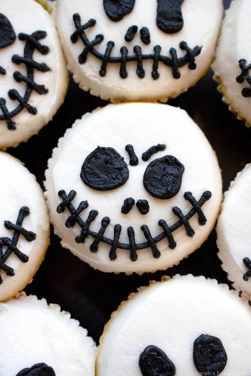✨ Combo Jack Skellington 

   ➵ Dᥱ: 🐙 
   ➵ Pᥲrᥲ: <a href="/Firebird_agent/">𝐈𝐚𝐧 𝐊. 𝐉𝐚𝐤𝐞𝐦𝐚𝐧</a>
