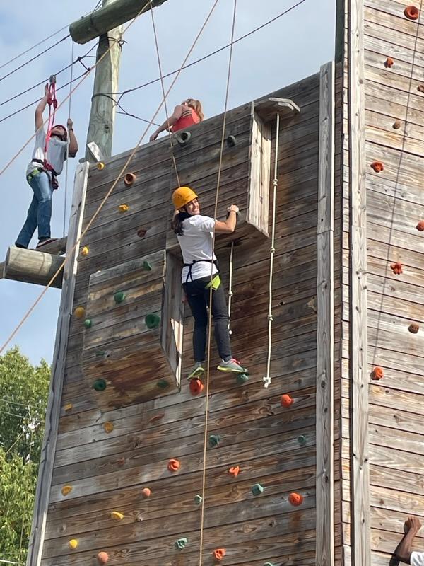 lacydchick's tweet photo. Some days my job just rocks. The @HawkenUpper @HawkenSchool students did a great job, what a confidence building experience! 🧗🏻‍♀️ https://t.co/bxbYj0GycA