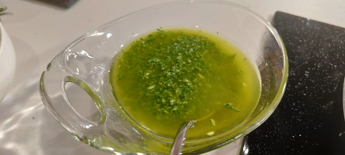 Sigue en Cookpad a Alfonso y disfruta de la receta que está preparando en <a href="/MadridDirecto/">Madrid Directo</a> de <a href="/telemadrid/">Telemadrid</a> y de otras 400 recetas caseras más paso a paso cookpad.com/es/perfil/1413… #CookpadRecetas #CocinaCasera #Cookpad #CocinadeAprovechamiento #LoCocinoNoLoTiro