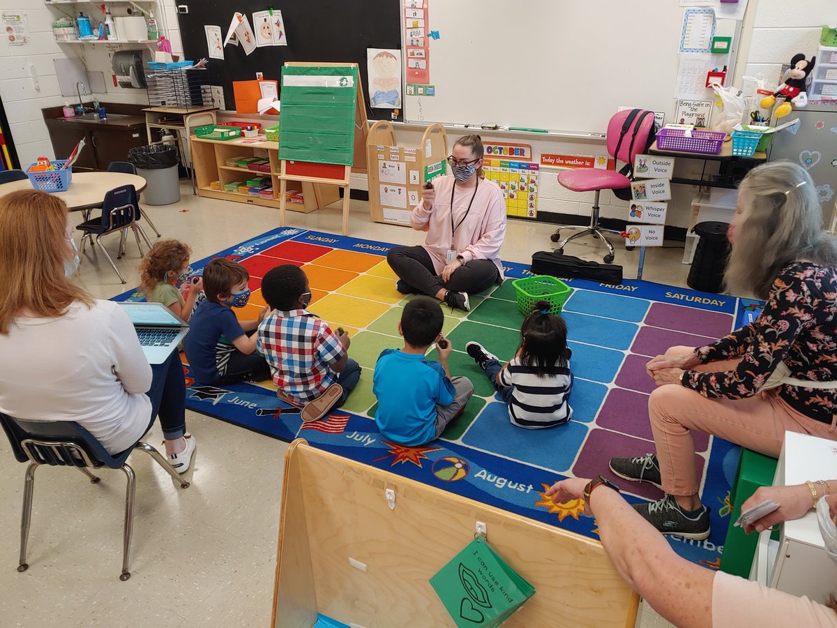 Absolutely AWESOME time visiting Ms. Fairweather's Class today to see the DEBUT of our new Preschool Music Program led by Ms. Poccia!! 
<a href="/EastlakeParTroy/">Eastlake Elementary School</a>