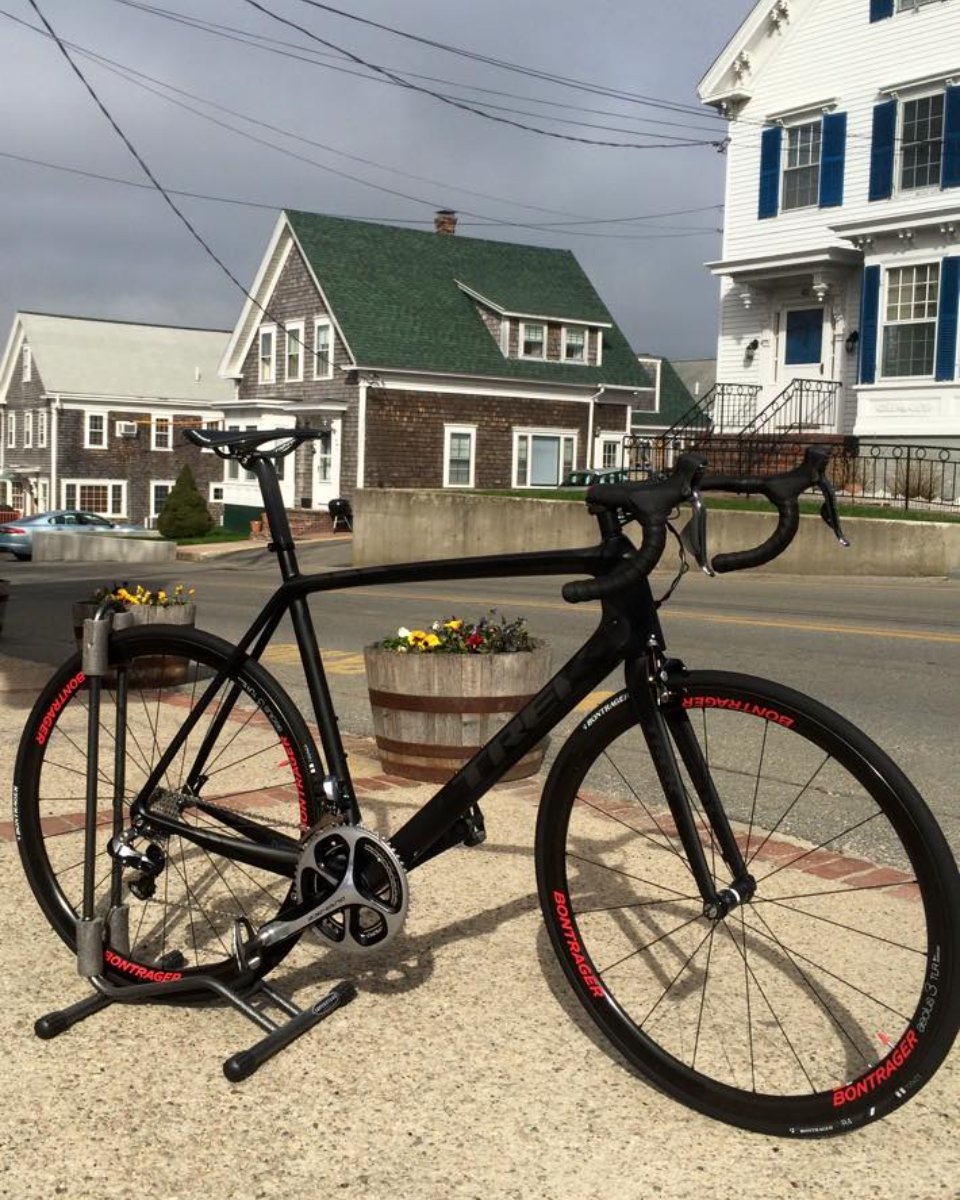 The weekend calls for a little retail therapy, don't you think? #PtownBikes #Provincetown