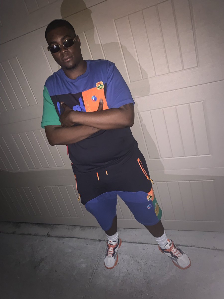 larrio8's tweet photo. Ima always make it even😈🤧 https://t.co/47NxIvnyWE