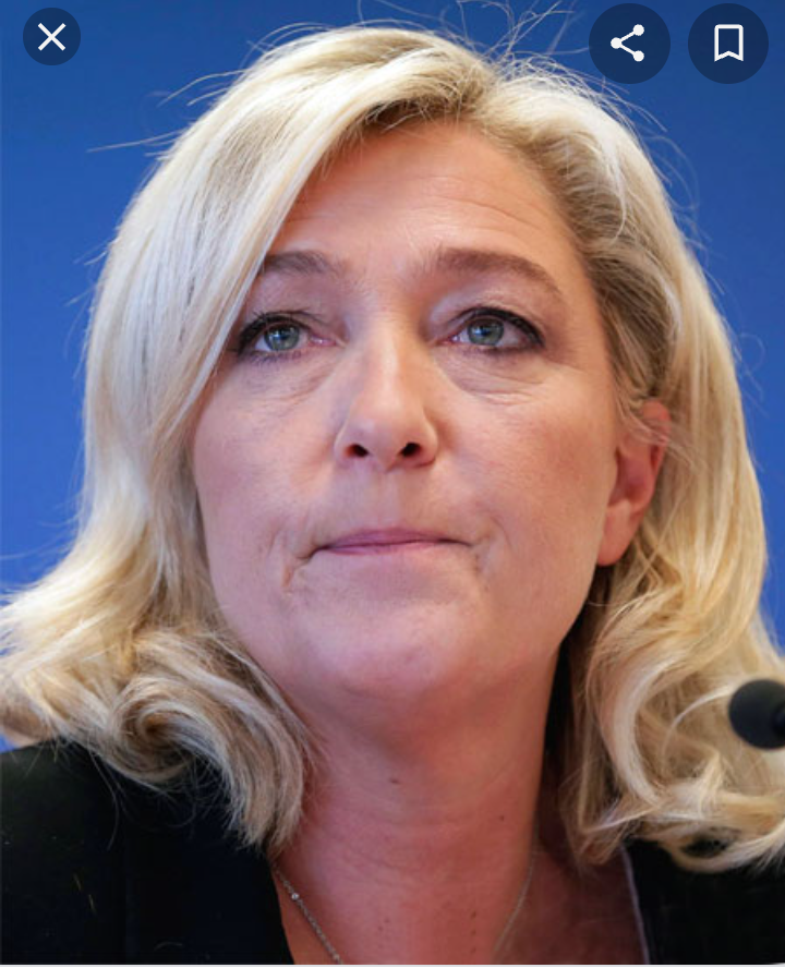 MickyDem's tweet image. #chesucc3de la signora scambiata per Marine Le Pen