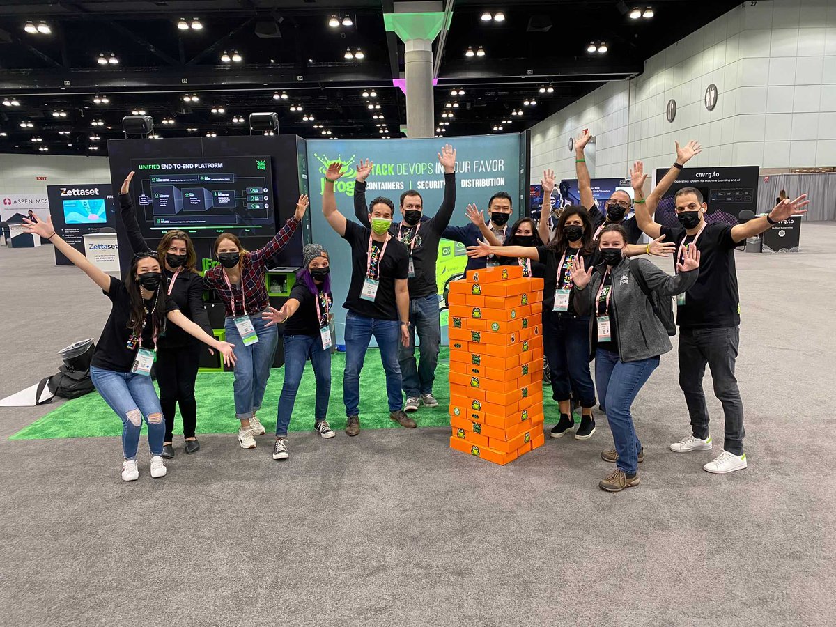 We're ready for day 2 of #kubecon ! Come by and stack Jenga with us and get a cool DevOps Tetris T-shirt 😍