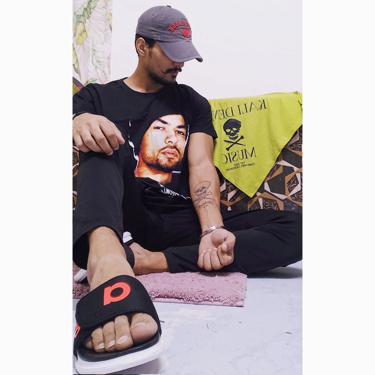 meenapawan977's tweet image. 🎂🎉🏴‍☠️Happy Birthday my idol my guru king of desi hip hop @iambohemia I hope one day I will have the luxury of meeting you in person, it’ll be a thing of joy. Stay Blessed 🎂❤️🥃
.
.
@kalidenalimusic #kalidenalimusic #happybirthday #bohemia #birthday #king #idols #fandream #fan