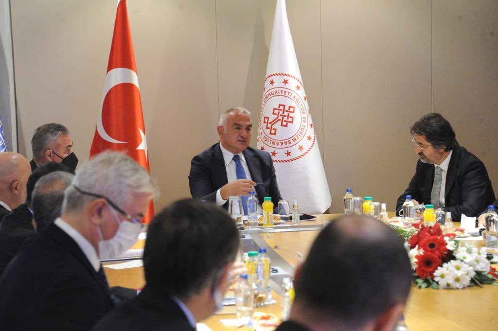 Mehmet Nuri Ersoy tweet media