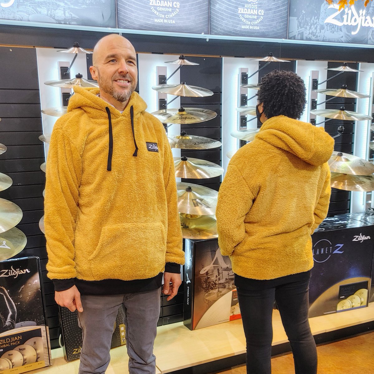 Beware- these Zildjian Sherpa Hoodies are so soft, that once you feel one, you will want to take it home!  This is our second shipment- our first was purchased by employees that fell in love with them while putting on display!
Available in Medium-XXXL bit.ly/3DDEHLZ
