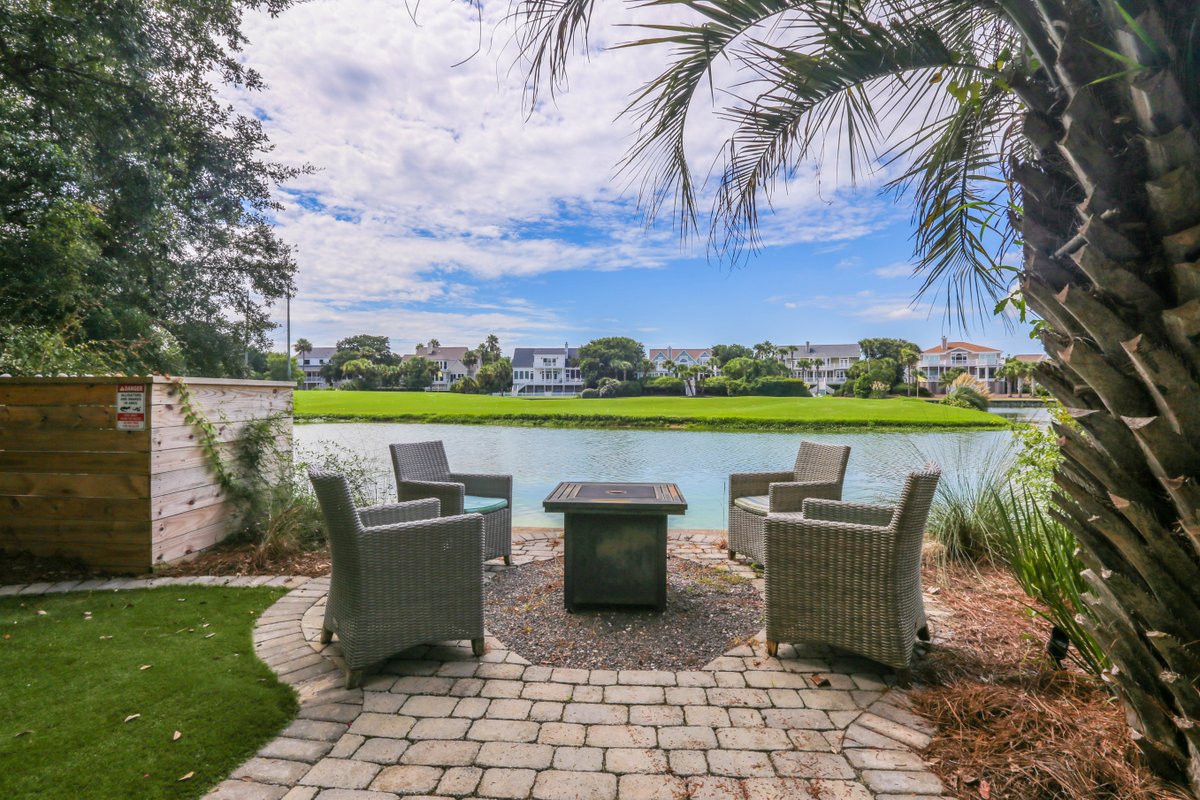Charleston & Hilton Head Beaches tweet media