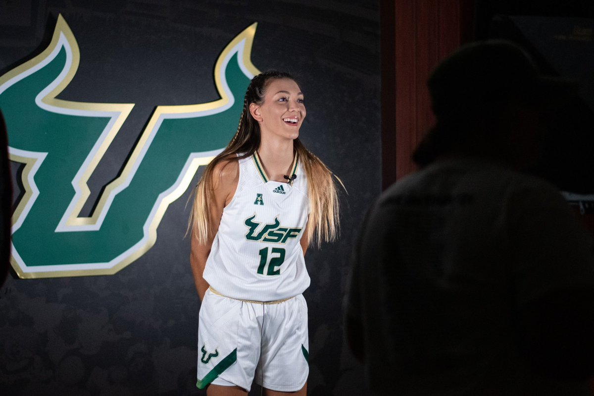 📸😁🏀

#HornsUp 🤘