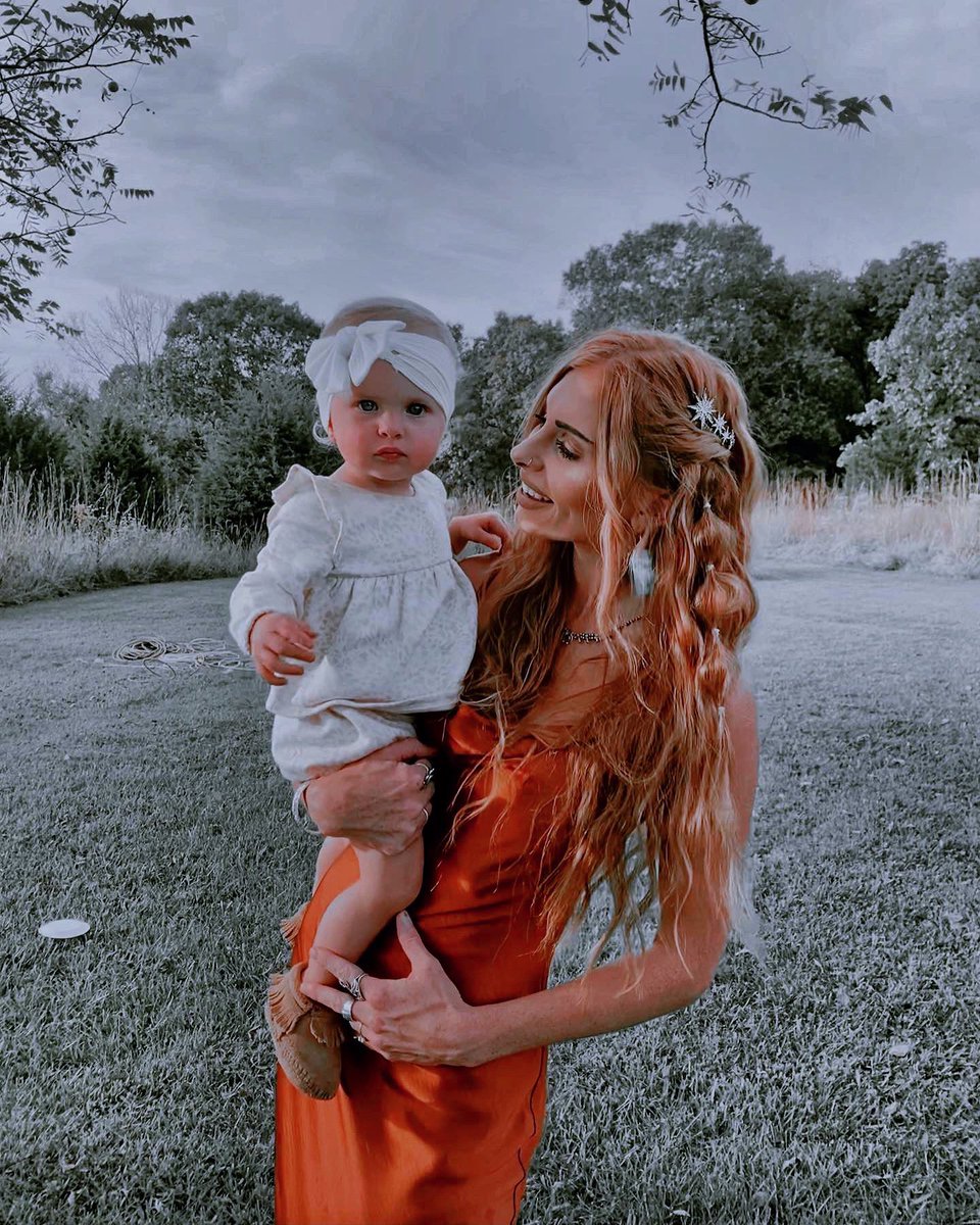 the best wedding dates around 🤍