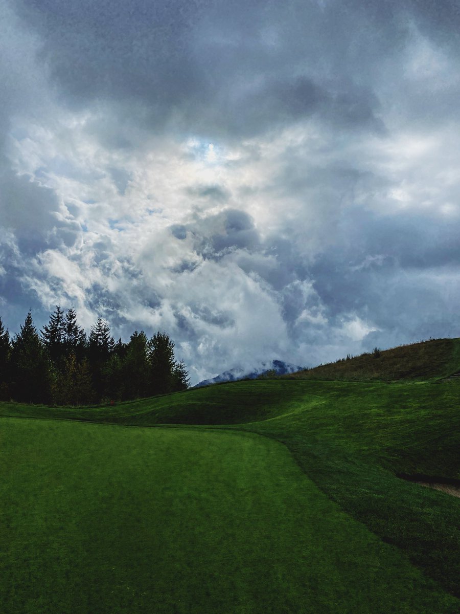 GolfObsessed's tweet photo. Beautiful Fall day on @ClubatSR yesterday https://t.co/mGRbHtUDFo
