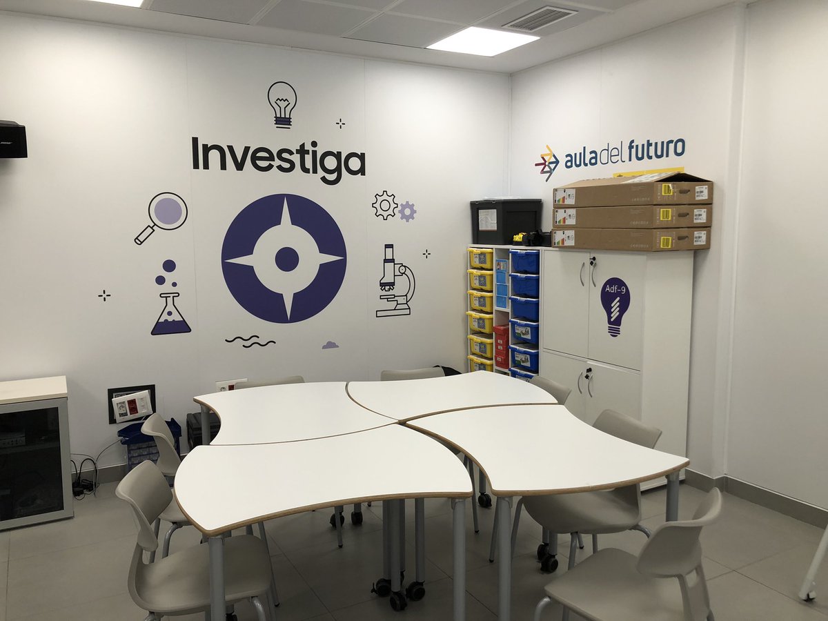 ppenalvera's tweet photo. 📆 Día 2
.
🔝Trabajando con detalle el #adf_es del @educaINTEF en materia de #evaluación
.
🔥Muchas posibilidades que van directamente a nuestro #ape_clm y nuevas ideas, seguramente, para antes de que acabe este curso…
. 
🍀Seguimos!! #fp_clm #fp #fpi https://t.co/hr9rbnuI9G