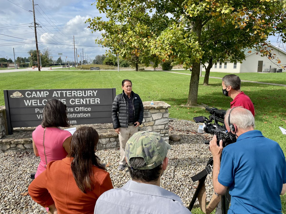 odonnellm's tweet photo. Thanks to @JonathanLanday @willy_lowry @RichNye13 @RussMcQuaidNews @lawrencegandrea @rashikajpr @leeanndoerflein @Katiera_Winfrey @ByMitchLegan @Rach_TV_ and @UnivisionNews’ Viviana Avila for visiting @DHSgov-led, @DeptofDefense-supported #OperationAlliesWelcome @Camp_Atterbury https://t.co/cmELW75LRP