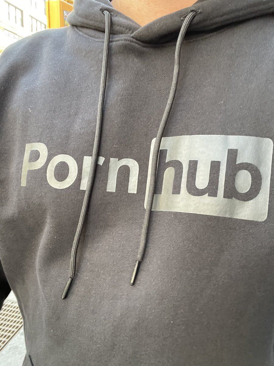 Shout out to @Pornhub Aria for the latest PH hoodie…however I have forgotten that today I am going straight from work to the hospital to visit Mama KFC. Hmmm 